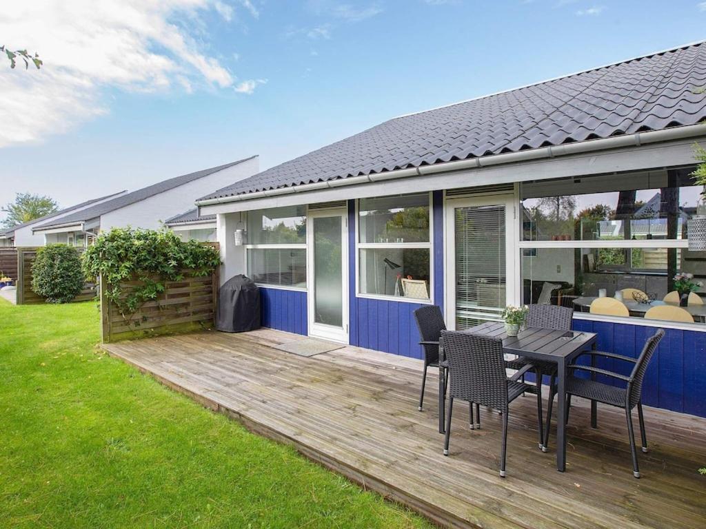 6 Person Holiday Home In V Ggerl Se Bøtø By 외부 사진